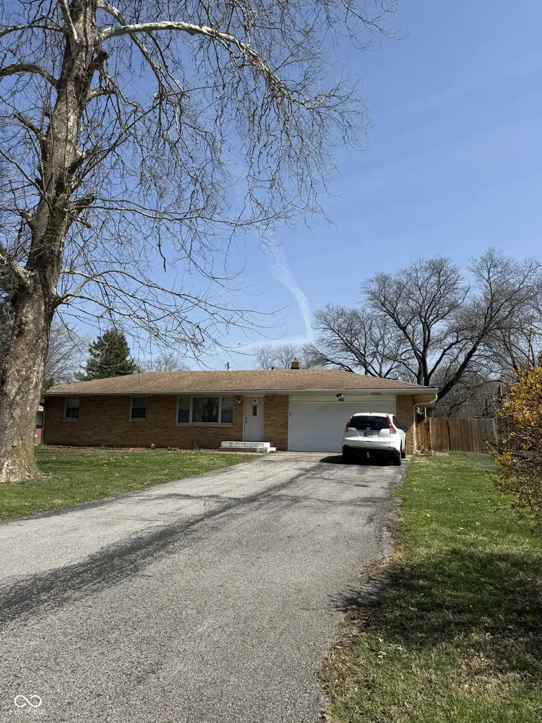 7109 Chandler Drive Indianapolis IN 46217