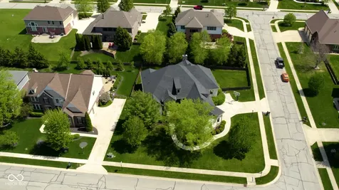 13722 Diving Hawk Crossing Fishers IN 46055