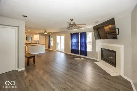 9157 Harrison Run Place Indianapolis IN 46256