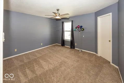 9157 Harrison Run Place Indianapolis IN 46256