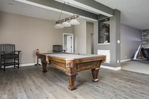 9904 Oak Ridge Drive Zionsville IN 46077