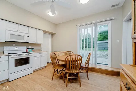 9135 E 256th Street Arcadia IN 46030