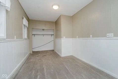 9135 E 256th Street Arcadia IN 46030