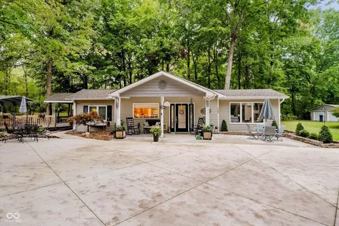 9135 E 256th Street Arcadia IN 46030