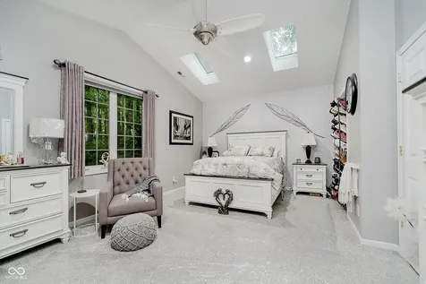 9135 E 256th Street Arcadia IN 46030