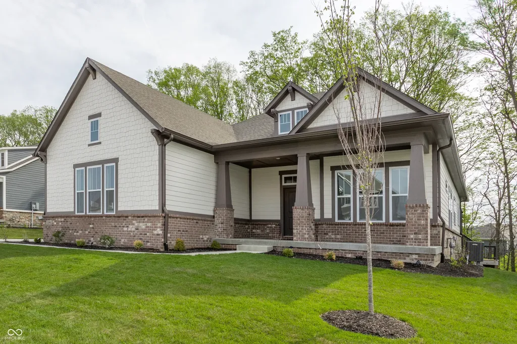 11363 Briargate Drive Fishers IN 46040
