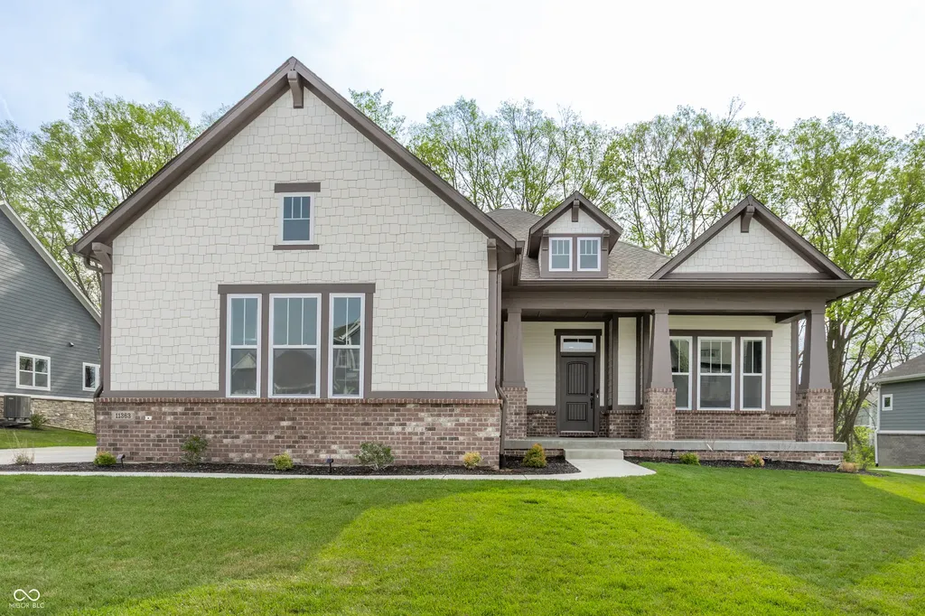 11363 Briargate Drive Fishers IN 46040