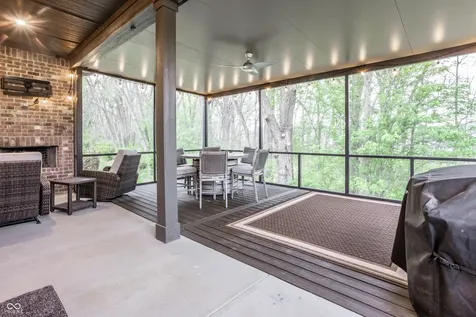 11363 Briargate Drive Fishers IN 46040