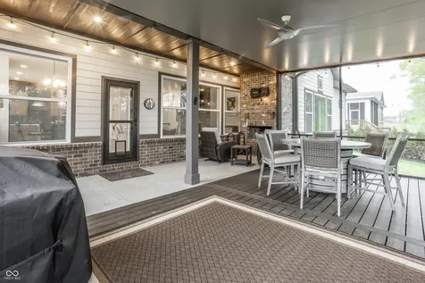 11363 Briargate Drive Fishers IN 46040