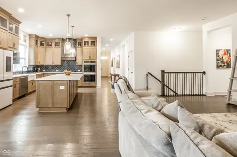 11363 Briargate Drive Fishers IN 46040