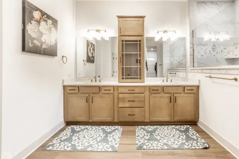 11363 Briargate Drive Fishers IN 46040