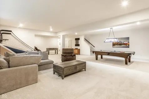11363 Briargate Drive Fishers IN 46040