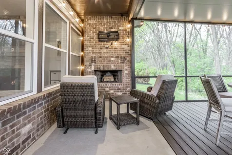 11363 Briargate Drive Fishers IN 46040