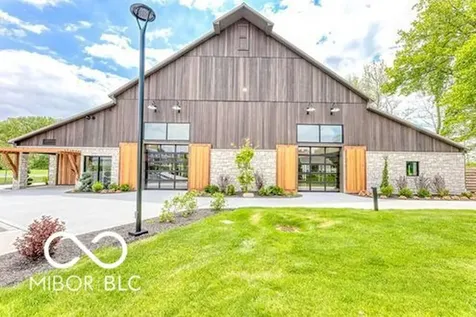 11363 Briargate Drive Fishers IN 46040