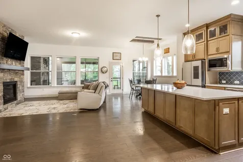 11363 Briargate Drive Fishers IN 46040