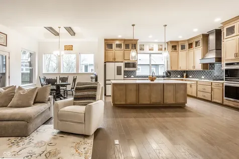 11363 Briargate Drive Fishers IN 46040