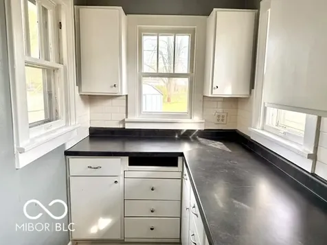 237 Ringwood Way Anderson IN 46013