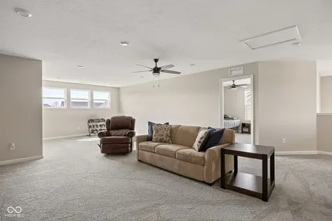 887 Tuxedo Drive Westfield IN 46074