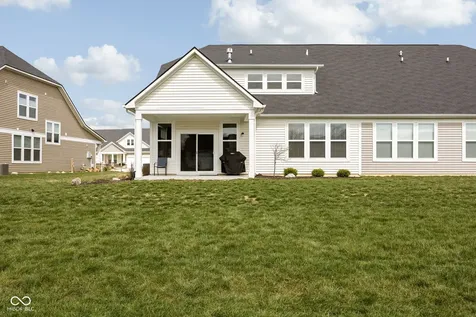 887 Tuxedo Drive Westfield IN 46074