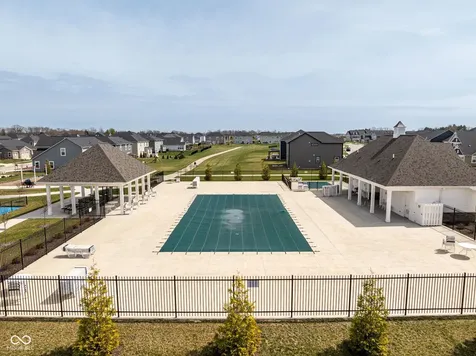 887 Tuxedo Drive Westfield IN 46074