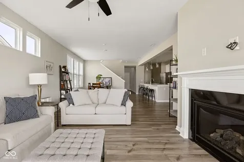 887 Tuxedo Drive Westfield IN 46074