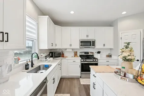 4696 Homestead Drive Whitestown IN 46075