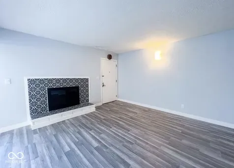 8350 Paso Del Norte Court Indianapolis IN 46227