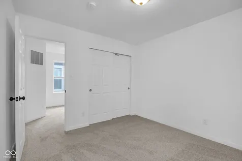 2914 W New York Street Indianapolis IN 46222