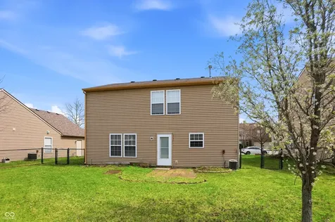 5804 Grassy Bank Drive Indianapolis IN 46237