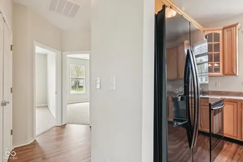 5792 W Port Drive Mccordsville IN 46055