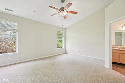 5792 W Port Drive Mccordsville IN 46055