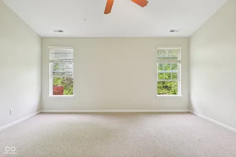 5792 W Port Drive Mccordsville IN 46055