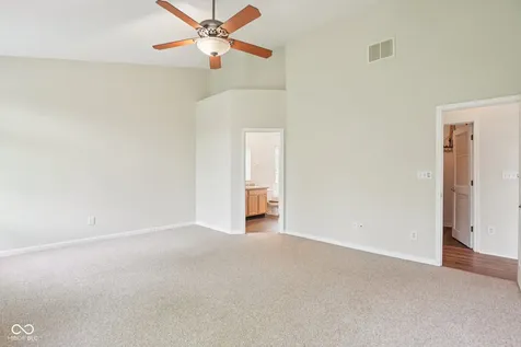 5792 W Port Drive Mccordsville IN 46055