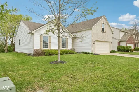 5792 W Port Drive Mccordsville IN 46055