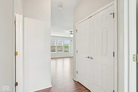 5792 W Port Drive Mccordsville IN 46055