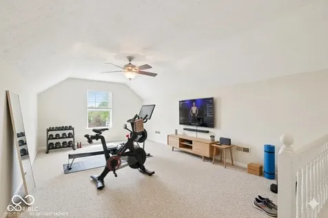 5792 W Port Drive Mccordsville IN 46055
