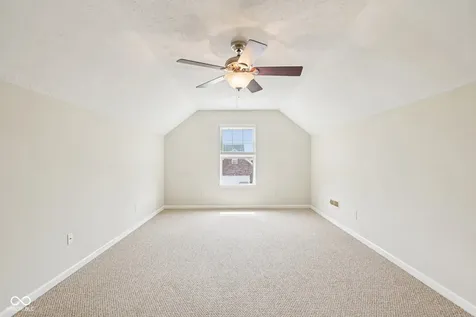 5792 W Port Drive Mccordsville IN 46055