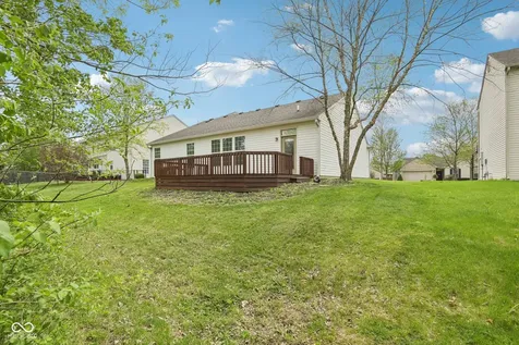 5792 W Port Drive Mccordsville IN 46055