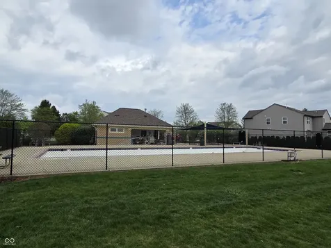 5792 W Port Drive Mccordsville IN 46055