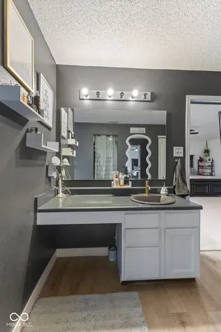 797 Hickory Pine Drive New Whiteland IN 46184