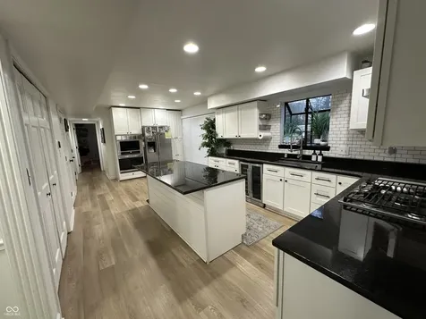 6031 Buck Trail Road Indianapolis IN 46237
