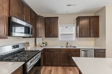 2064 Maplewood Lane Pendleton IN 46064