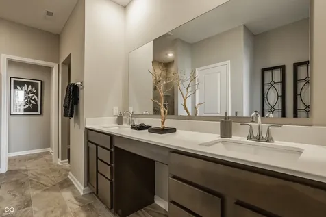 6042 Whitney Street Thorntown IN 46071