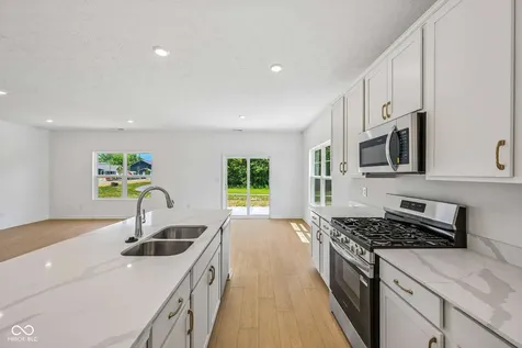 6042 Whitney Street Thorntown IN 46071