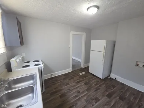 516 W 28th Street Indianapolis IN 46208