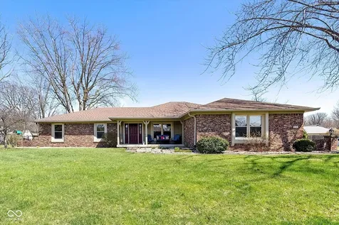 8311 Chateaugay Drive Indianapolis IN 46217