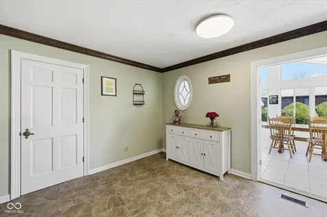 8311 Chateaugay Drive Indianapolis IN 46217