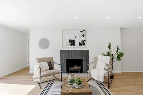 8433 Sunset Lane Indianapolis IN 46260