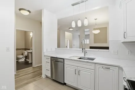 1598 Lacebark Drive Greenwood IN 46143
