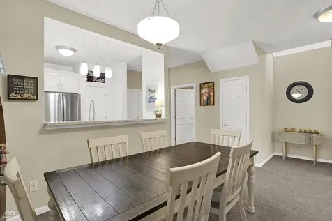 1598 Lacebark Drive Greenwood IN 46143
